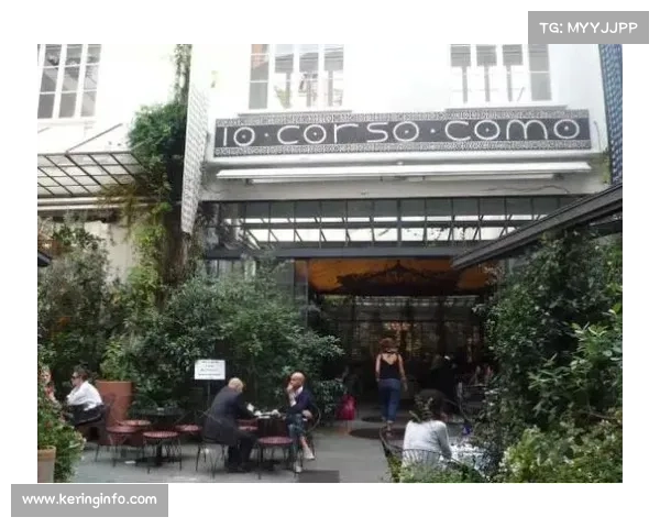 巴黎圣日耳曼香港首家官方专卖店正式开业